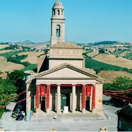 House With 3 Bedrooms In Monte San Pietrangeli With Wonderful City View Terrace And Wifi Σπίτι διακοπών