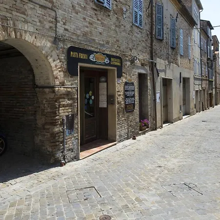 Σπίτι διακοπών House With 3 Bedrooms In Monte San Pietrangeli With Wonderful City View Terrace And Wifi