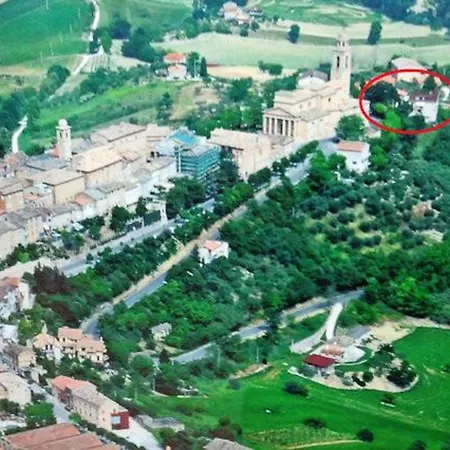 House With 3 Bedrooms In Monte San Pietrangeli With Wonderful City View Terrace And Wifi *